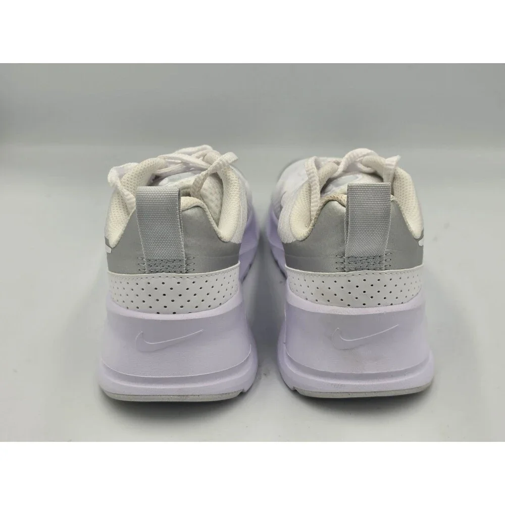 Nike Air Max Nuaxis Women’s 7.5 White Silver Running Gym Shoes Sneakers